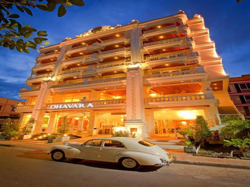 Dhavara Boutique Hotel Виентиане Екстериор снимка